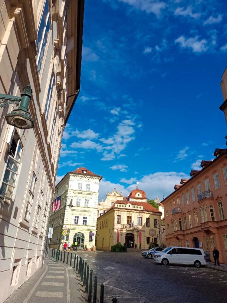 Lovely Room And Free Parking Praga Exterior foto